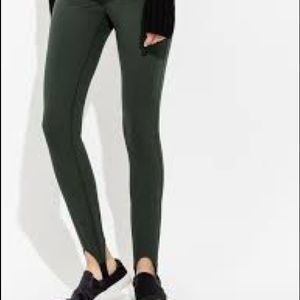 Kit and Ace sawyer stirrup pants